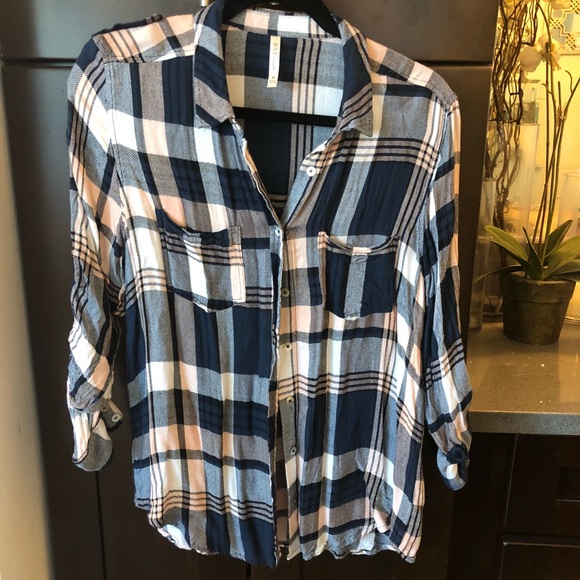 Tops - Pink/navy flannel top